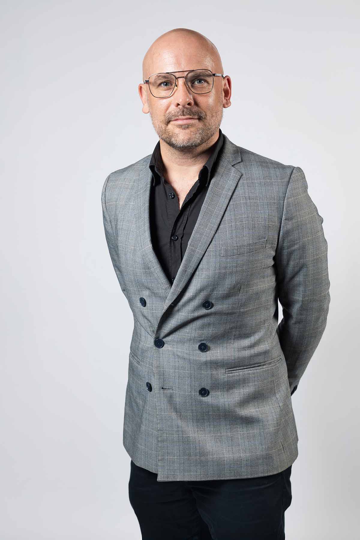 Tom Perrett