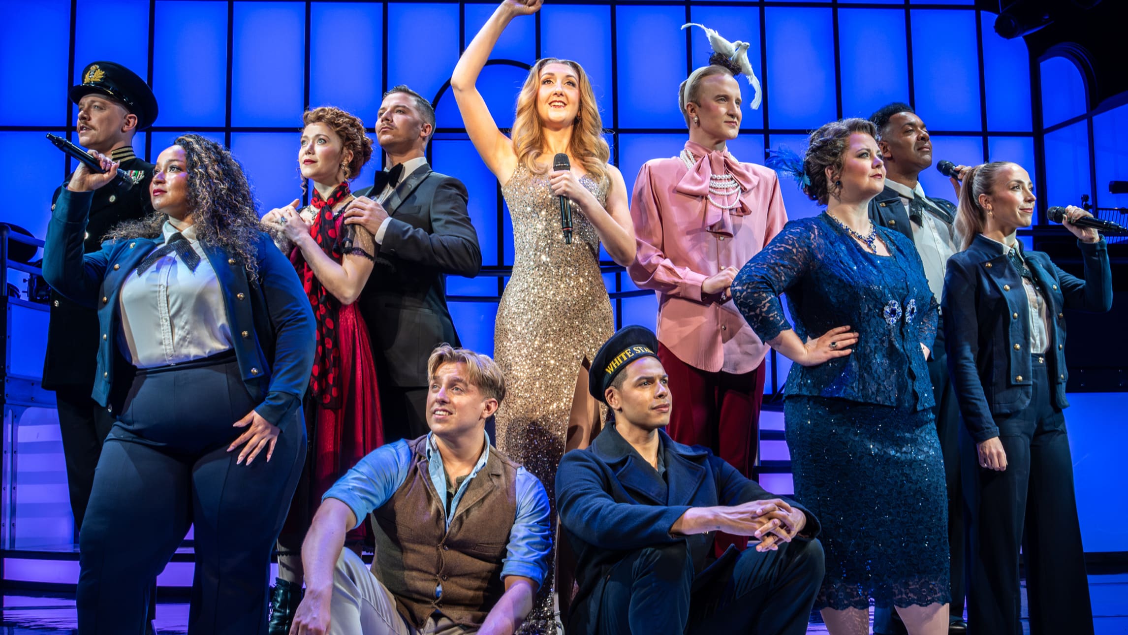 The cast of Titaníque London