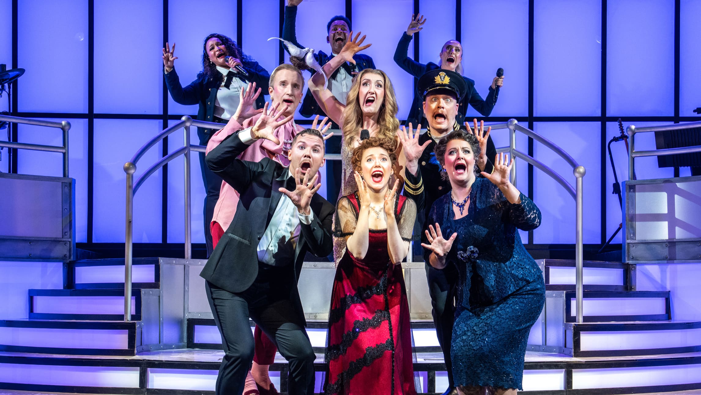 The cast of Titaníque London